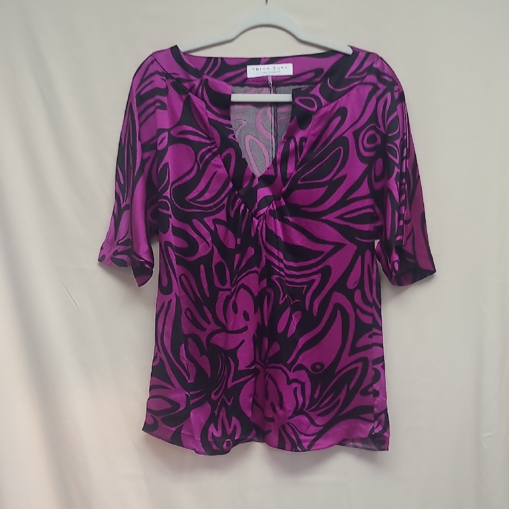 Trina Turk 100% Silk Abstract Print Blouse Medium Pink Purple
